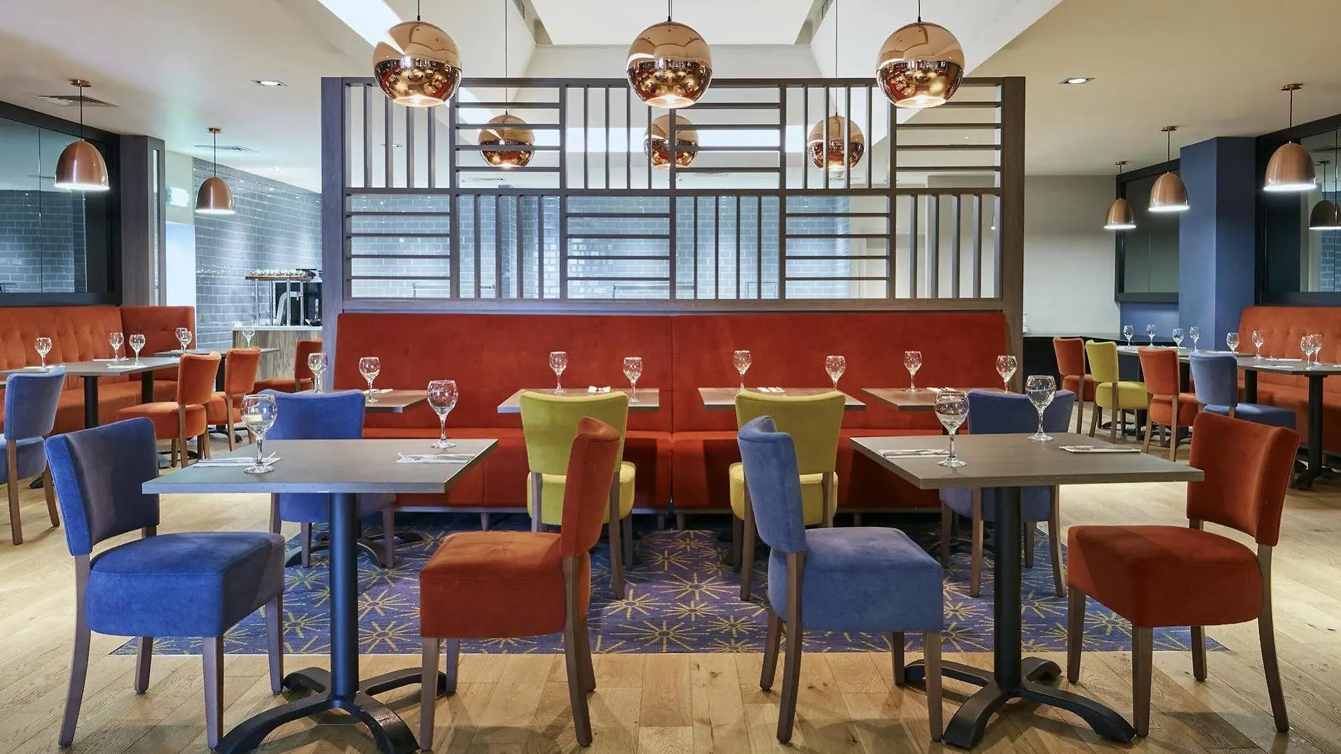 Leonardo Hotel Cheltenham 4*,